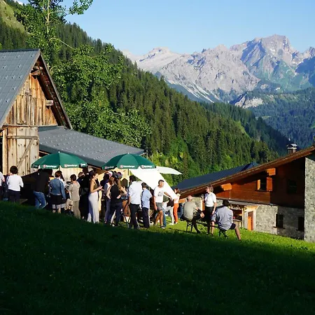 Haus Glatthorn * Faschina